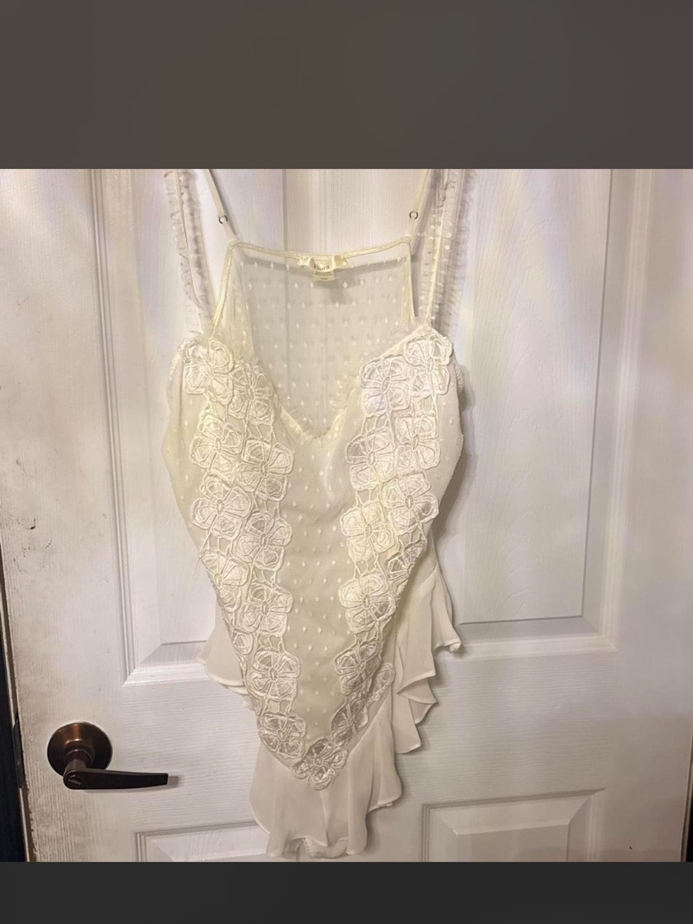 Delicate Ivory Lace Trim Chemise - Women Intimates & Sleepwear